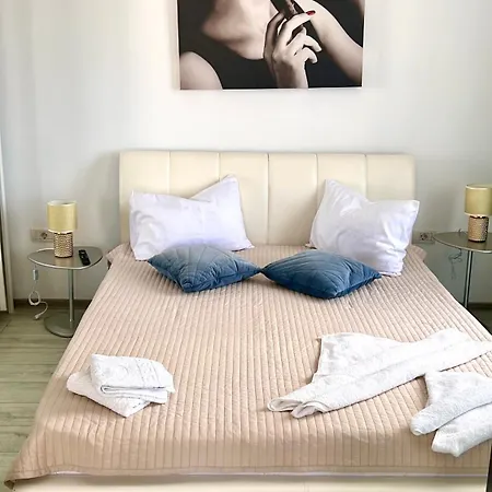 Teissey Blue Năvodari